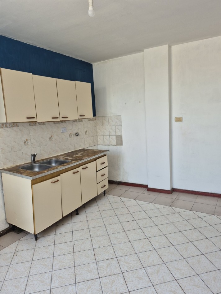 ALQUILER Departamento 3 ambientes