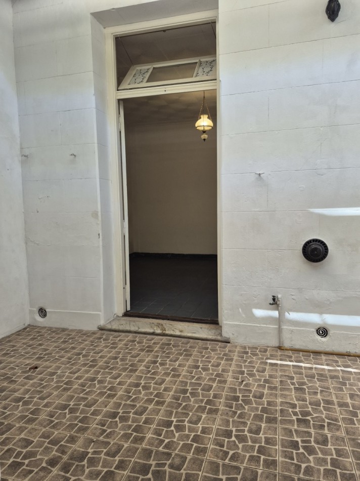 ALQUILER - PH 2 AMBIENTES