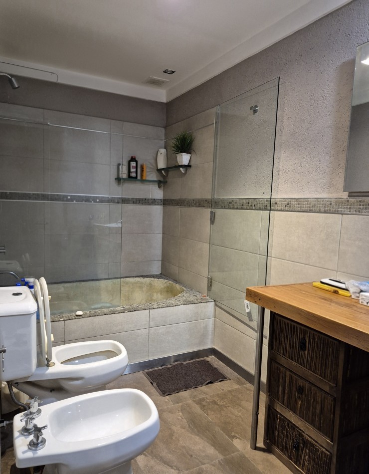 VENTA - CASA EN EXCELENTE ESTADO