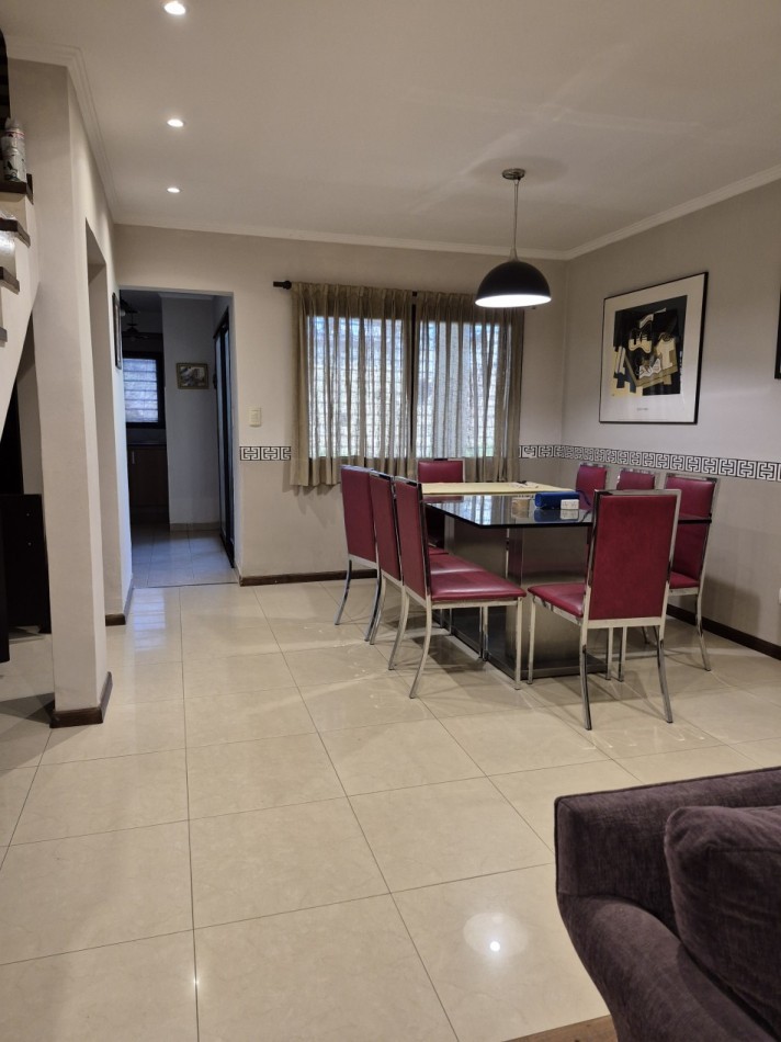 VENTA - CASA EN EXCELENTE ESTADO