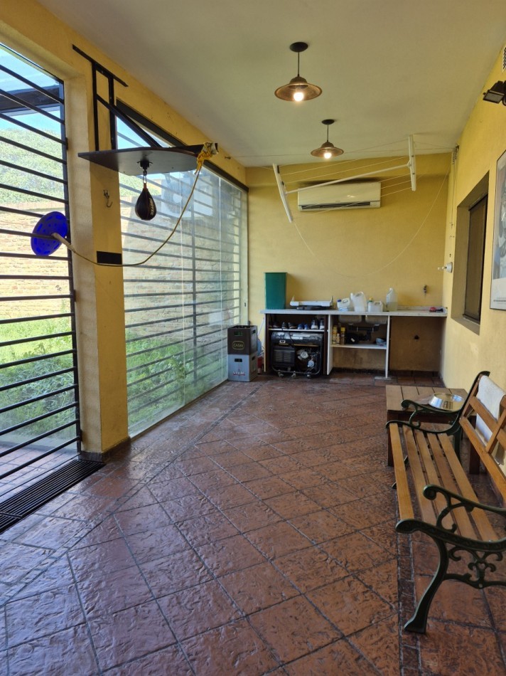 VENTA - CASA EN EXCELENTE ESTADO