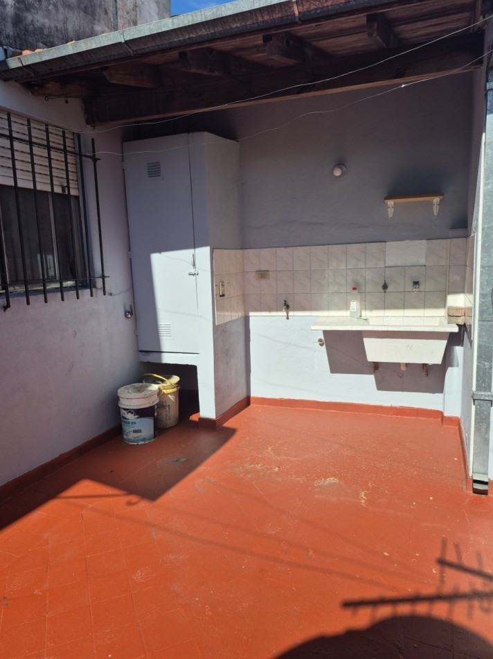 ALQUILER Departamento 2 ambientes