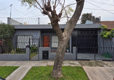 VENTA - CASA 3 AMBIENTES